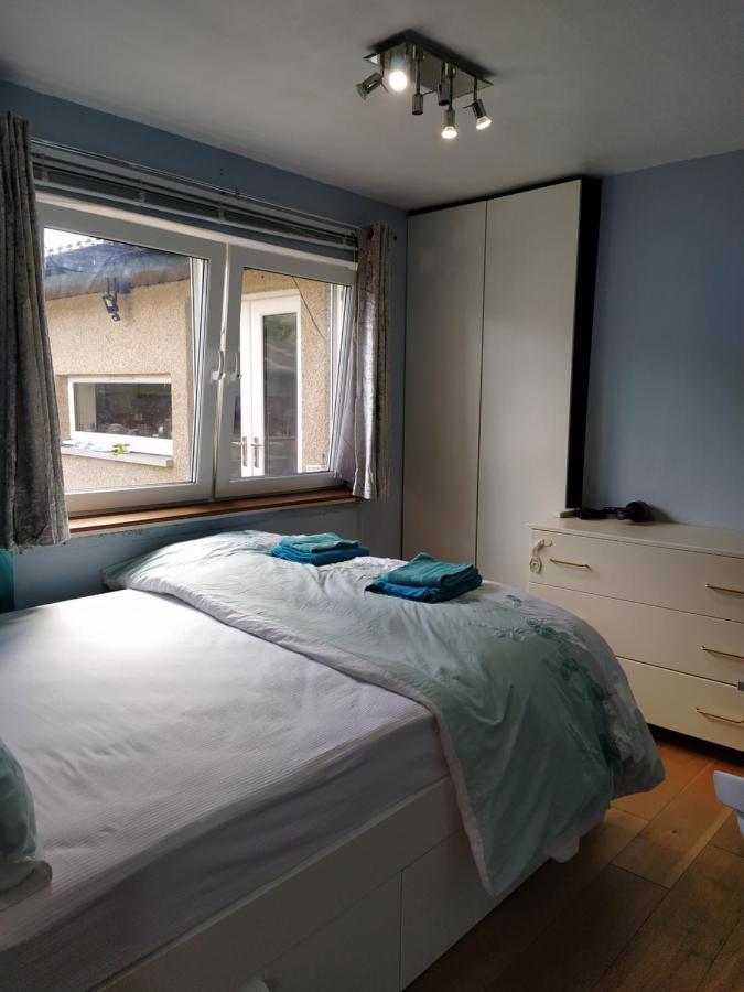 Appartement Self Catering Studio Flat à Édimbourg Extérieur photo